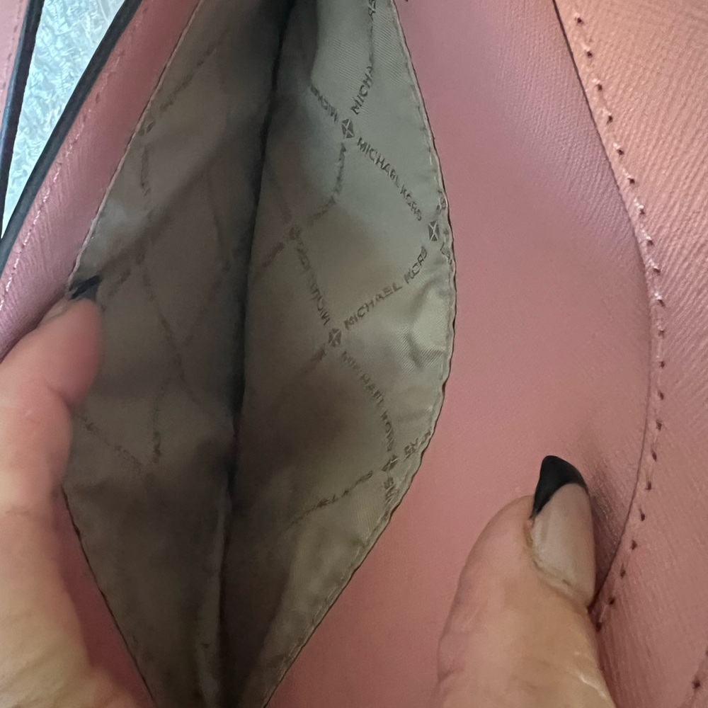 Authentic Michael Kors Bag. Blush Pink with gold accent Adjustable strap